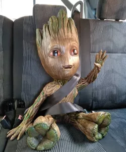 Giant Waving Happy Baby Groot