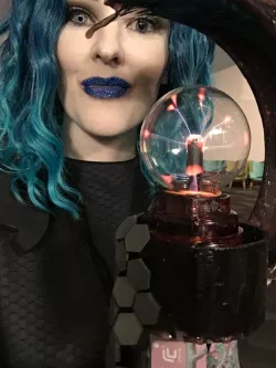 MOD Plasma Ball Half Moon