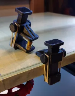 Small heatbed clamp