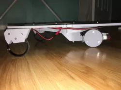 Solar-Powered RC Car with Hub-less Front Wheels