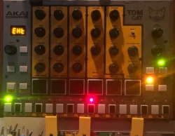 TipTop Audio Mantis Hat for Akai Rhythm Wolf and Tom Cat