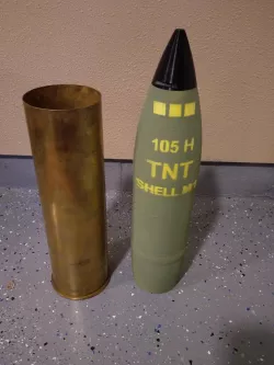 105MM Howitzer Shell M1 - Whiskey Stash