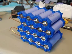 18650 Parametric Hex Cell Battery Pack Holder