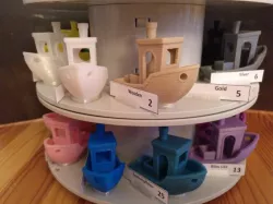 Benchy Filament Sample Carousel & Sign-Generator and Management-Excel Tool