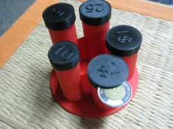 Change holder