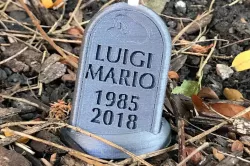 Luigi's Tombstone (Super Smash Bros. Direct 8/8/2018)