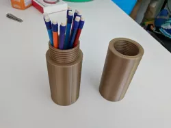 Pencil Case / Screw Capsule