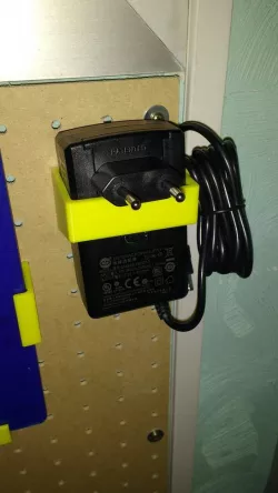 TS100 soldering iron 19V PSU pegboard mount