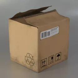 Cardboard box 3D model