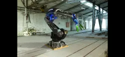 Robotic Arm & modeling and Simulation by Matlab Simulink (SimMechanics)