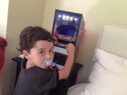 Scaled-Down Space Invaders Game With Raspberry Pi