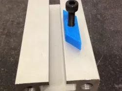 Self Aligning T-Nuts M4 and M5