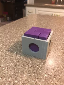 3D Puzzle & Snap Close Box