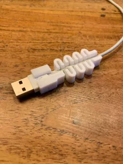 Apple Usb cable guard