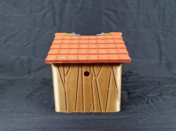 Birdhouse Camera Box