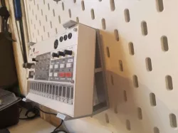 Korg volca stand - Ikea Skadis