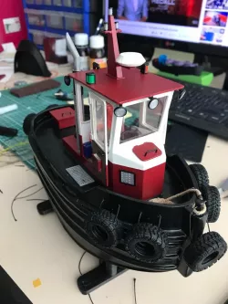 RC Boom boat or Dozer boat boot