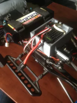 SCX10 ESC Mount for AX-2 Transmission