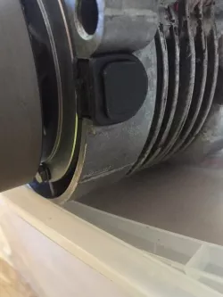 Simson Schwalbe Zündkabelauslass Blindkappe