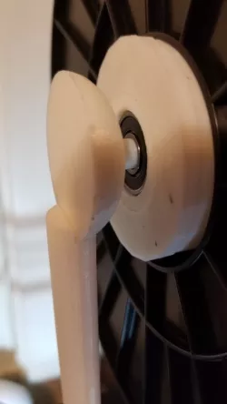 Spool Holder -Fidget Spinner Bearings Driven (Wanhao Duplicator/Monoprice maker select and/or plus)