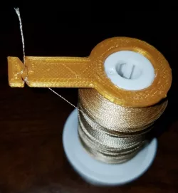 Thread spool end winder
