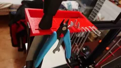Tool holder with tray
