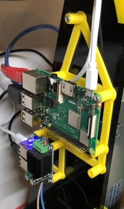 Anet A8 - Raspberry PI 3 B+ and Step down USB power holder