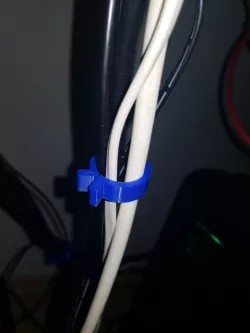 Cable clips