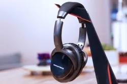 Multi-Color Headphone Stand