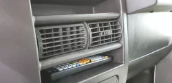 Air vent for certain GM models.  Replaces Dorman 74354