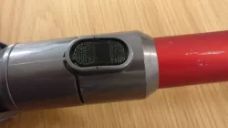 Dyson V6 clip