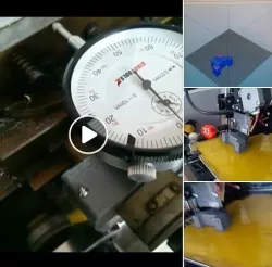 Lathe micrometer holder