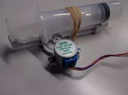 Syringe pump (50ml - almost completely 3D printed)