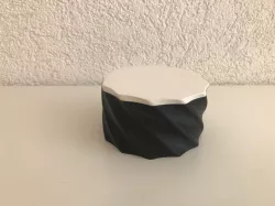 Twist Container