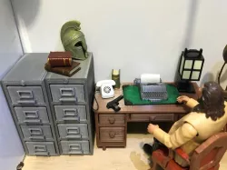 Typewriter (1:18 scale)