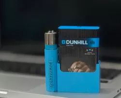 Clipper + cigarette holder