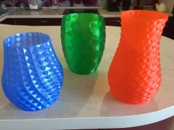 Customizable Vase Generator
