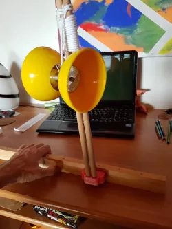 Diabolo mount