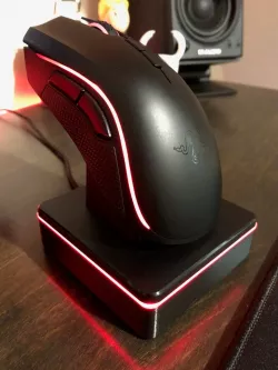 Razer Mabma wireless dock riser/plinth
