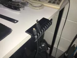 USB cable dock
