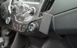 Yaesu FTM-400 / Proclips mount adapter plate