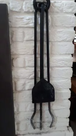 Ash cleaner