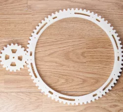 Gears for turntable