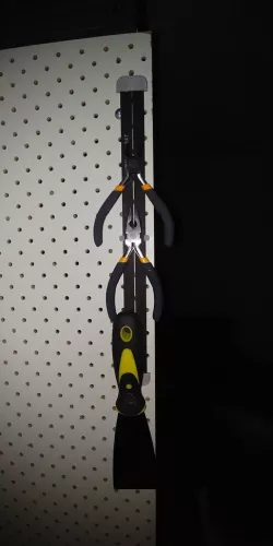"Hacked" Tool Holder for Pegboard
