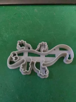 Lizard cookie cutter