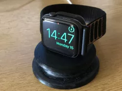 Apple Watch Series 4 (44mm) Charging Stand