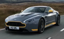 Aston Martin Vantage 