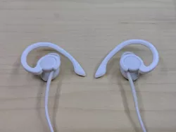 Google Pixel 3 earbuds hook