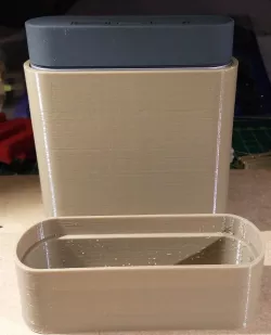 HAMA battery holder