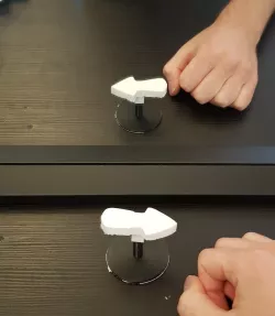 Right pointing arrow - optical illusion